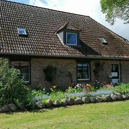 Holiday home Bei Der Mueritz-elde Wasserstrasse *